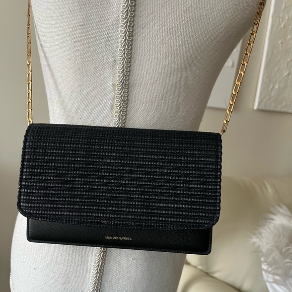Mansur Gavriel Black Crossbody Leather and Raffia Wallet Bag w Gold Chain NWT - Picture 10 of 15